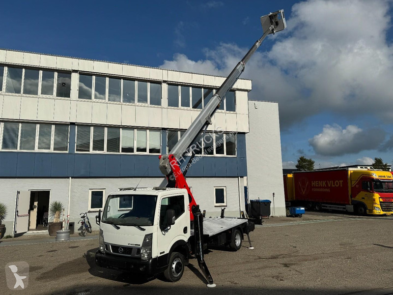 Furgoneta Nissan PALFINGER HOOGWERKER 20 METER...