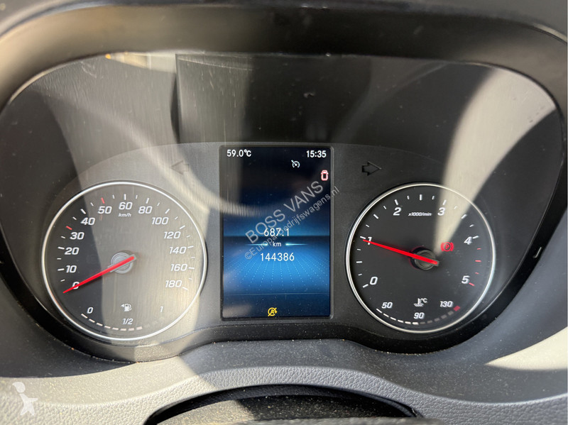 Furgoneta Mercedes 315 1.9 CDI Pakketbus L3H2...