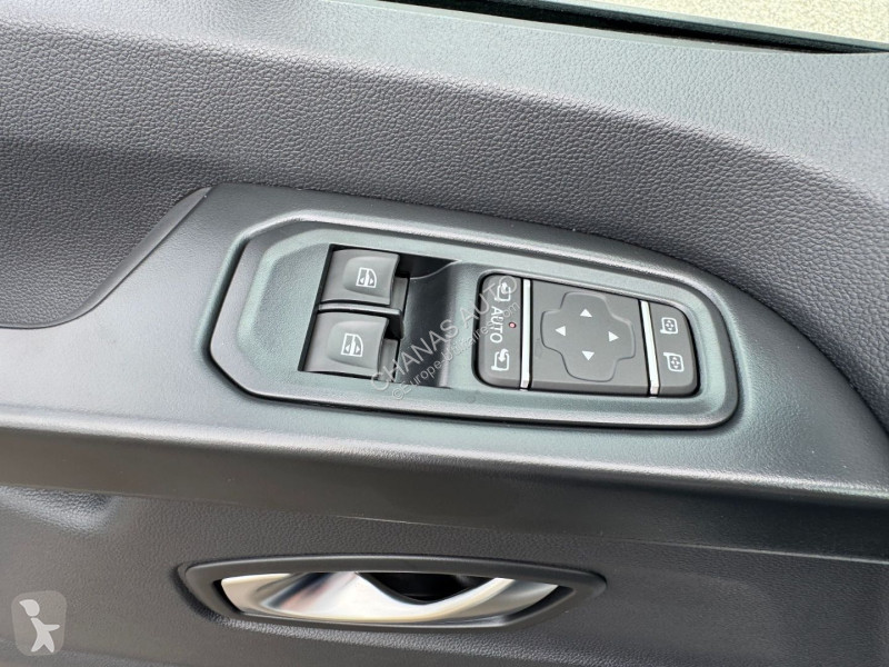 Furgoneta Renault L2H1 3T DCI 150 AUTO RED BVA9...