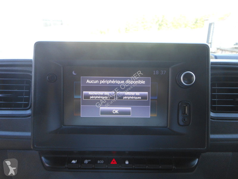 Véhicule utilitaire Renault Châssis Cabine...