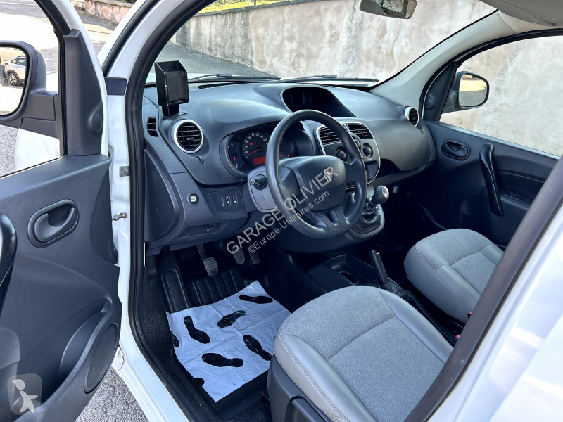 Véhicule utilitaire Renault Maxi Grand Volume...