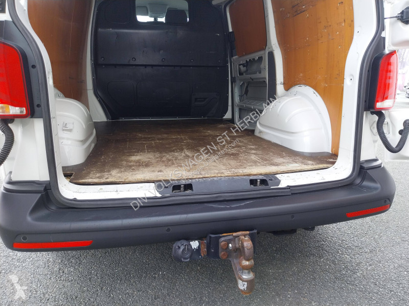 Комерційні автомобілі Volkswagen TRANSPORTER...