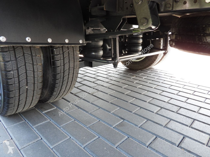 Veicolo commerciale Iveco 50C18 DAILY