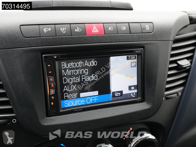 Samochód dostawczy Iveco 70C18 3.0L 4x4...