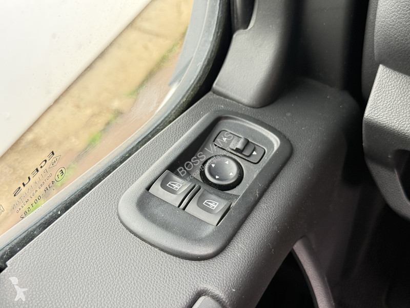Furgoneta Renault Plancher T35 2.3 DCi 145pk...