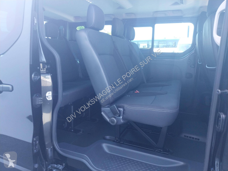 عربة نفعية Nissan Primastar Combi L1H1 3.0t 2.0...