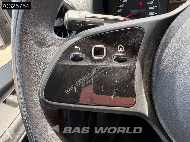عربة نفعية Mercedes 215 CDI Automatik 150PS...