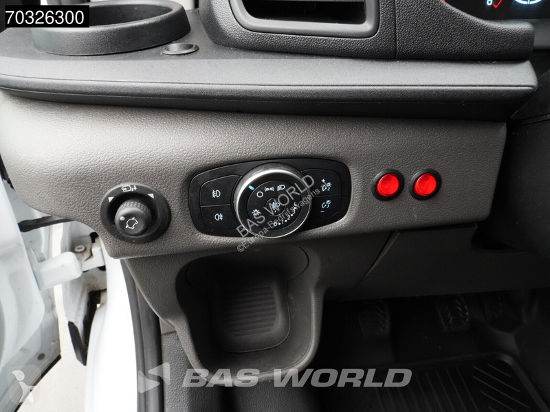 Samochód dostawczy Ford 130pk Dubbel Cabine...