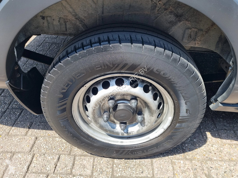 Nyttofordon Ford 2.2 TDCI 125PK L2H2 Koelwagen...