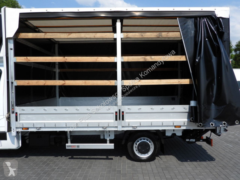 Véhicule utilitaire Renault  MASTER