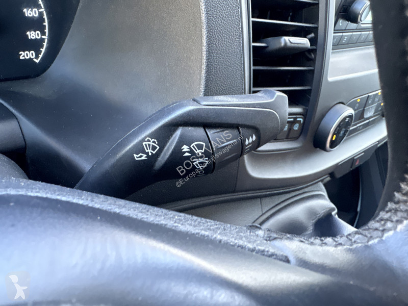 Véhicule utilitaire Ford 350 2.0 TDCI 170PK...
