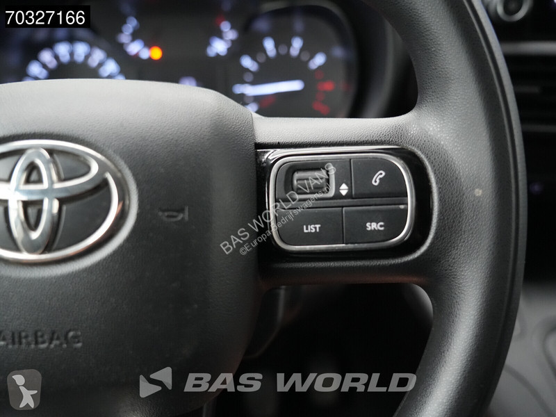 Samochód dostawczy Toyota Benzine L2H1 Navi...