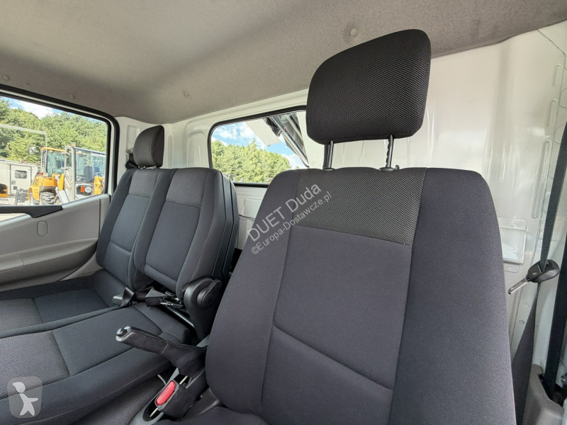 Furgoneta Nissan