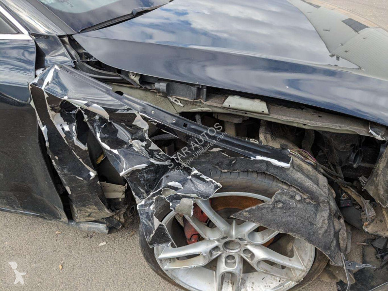 عربة نفعية Audi