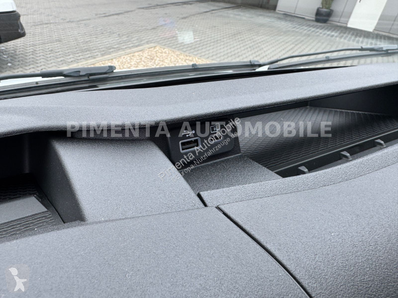 Furgoneta Iveco 70C18A8 PRITSCHE AUTOM 4,80m...