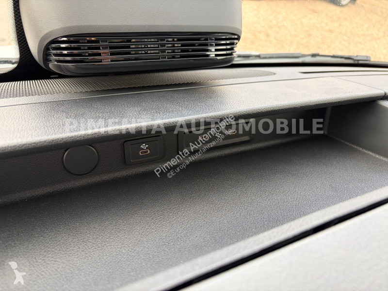 Furgoneta Mercedes 517 43 DOKA 5t PRITSCHE AHK...