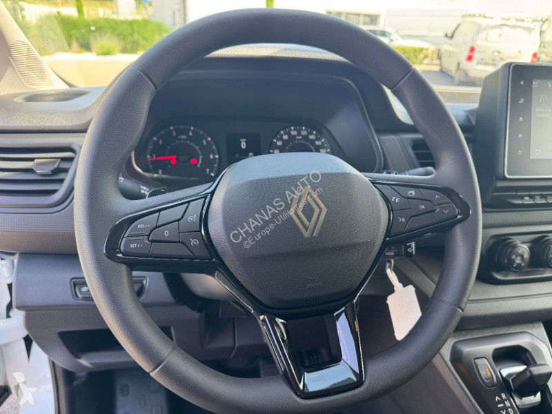 Véhicule utilitaire Renault 2.0 BLUE DCI 150...