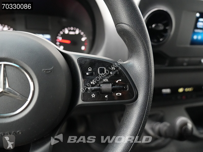 عربة نفعية Mercedes 311 CDI L2H2 Airco MBUX...