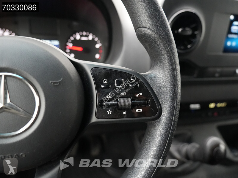 Bedrijfswagen Mercedes 311 CDI L2H2 Airco MBUX...