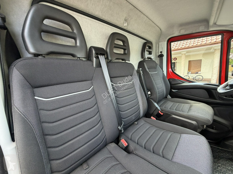 Лекотоварен автомобил Iveco