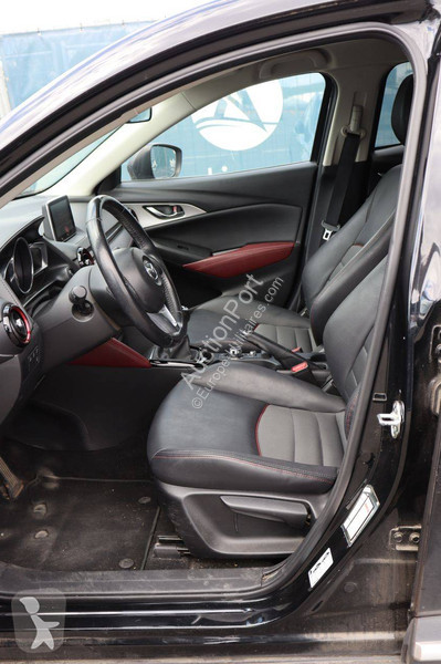 Samochód dostawczy Mazda  CX3