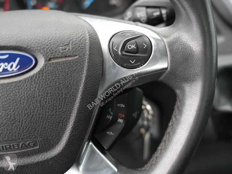 Лекотоварен автомобил Ford 155PK