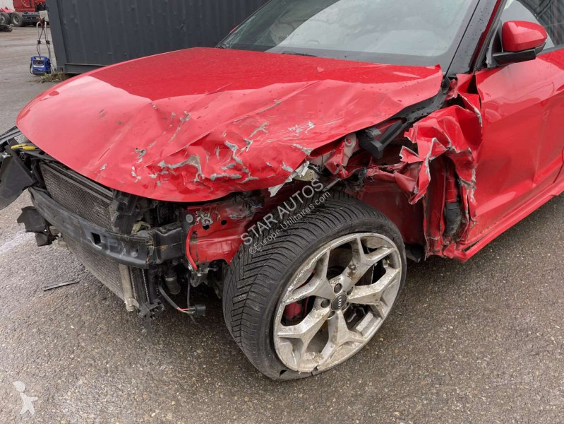 عربة نفعية Audi