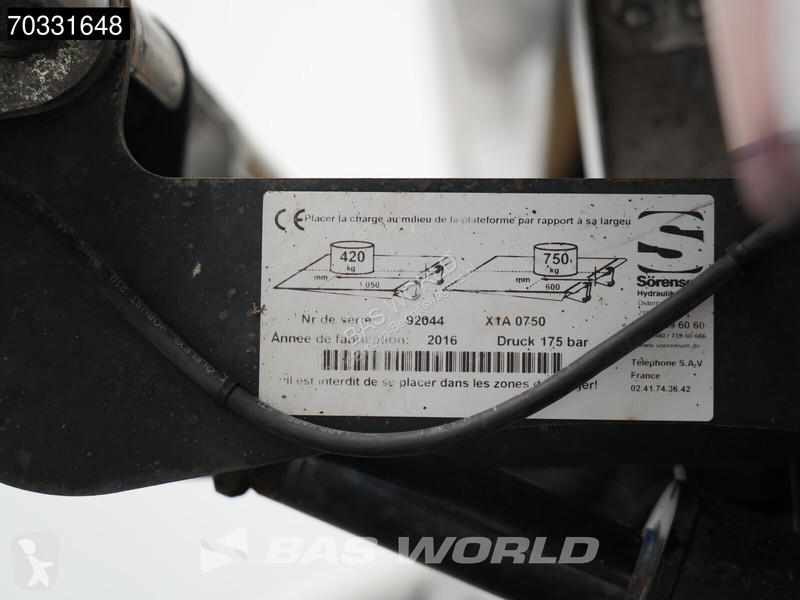 Bedrijfswagen Iveco 35C15 3.0L Euro6 Laadklep...