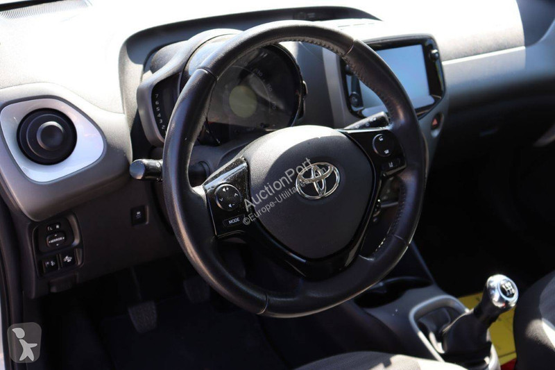 Autoutilitară Toyota