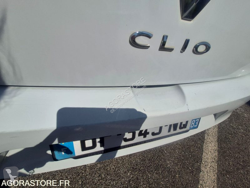 عربة نفعية Renault CLIO