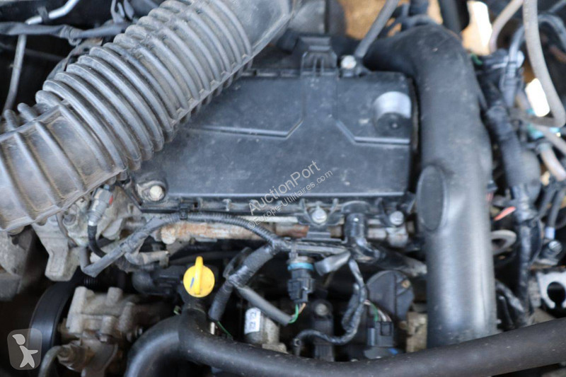 Furgoneta Renault DCI 150