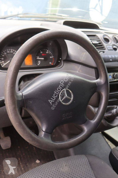 Furgoneta Mercedes