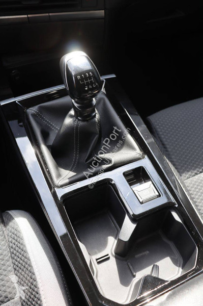 عربة نفعية Opel