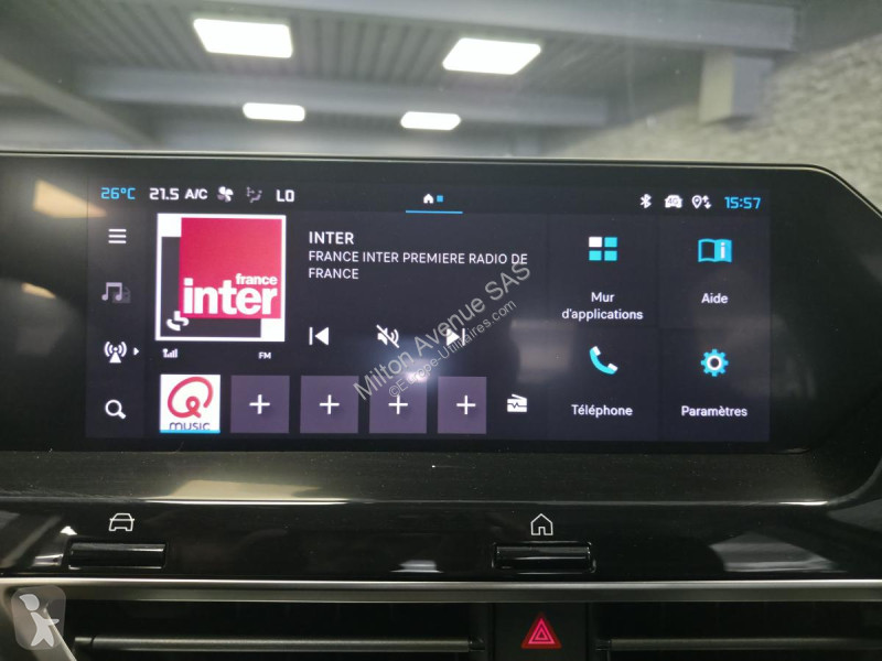 Véhicule utilitaire Citroën C4 X ë-136  E-Séries