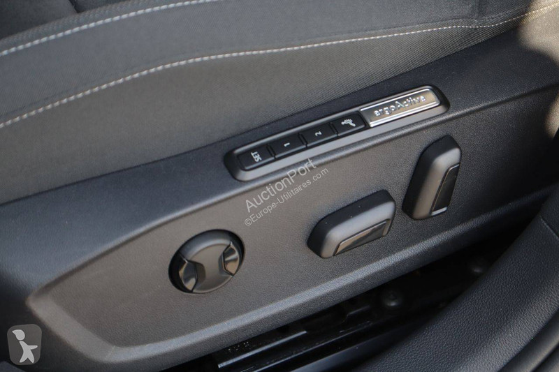 عربة نفعية Volkswagen VIII