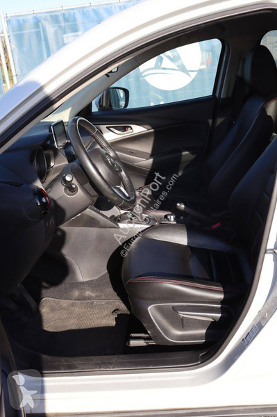 Samochód dostawczy Mazda  CX-3