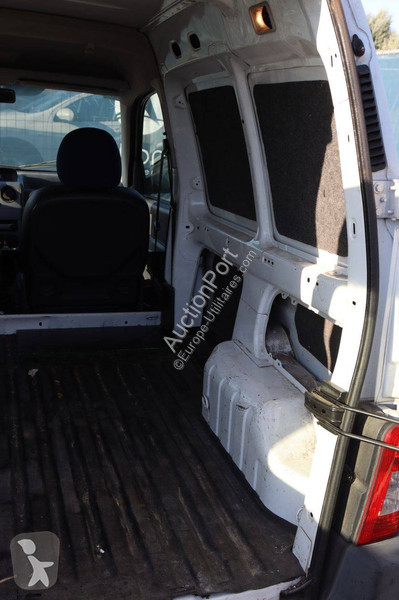 Véhicule utilitaire Peugeot