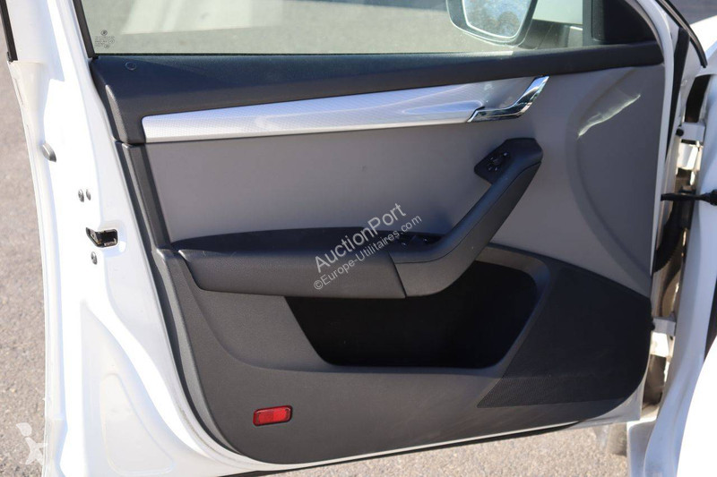 Samochód dostawczy Skoda