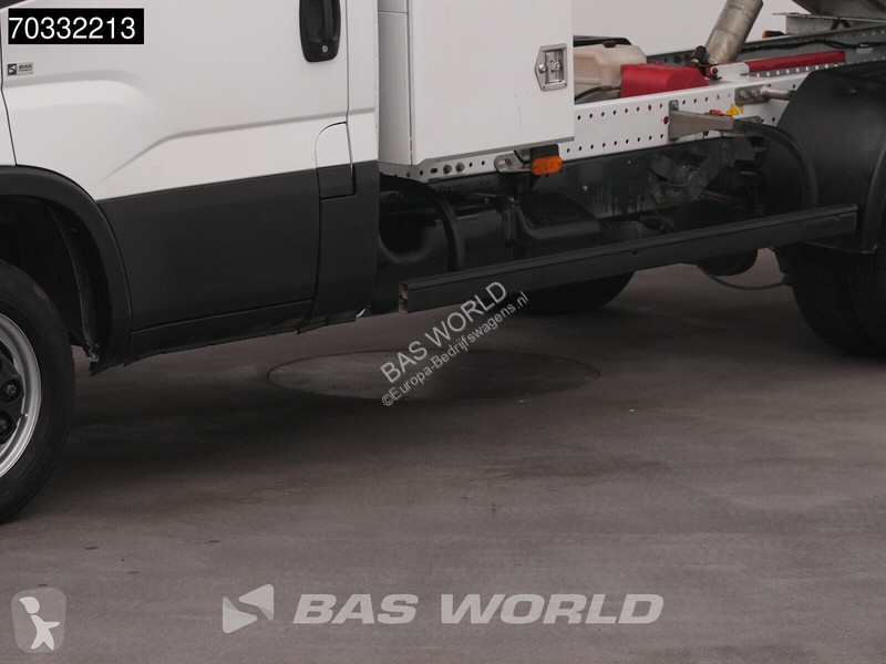 Véhicule utilitaire Iveco 35C16 3.0L Kipper met...