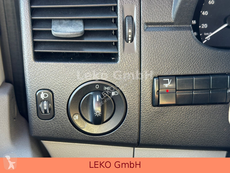 Samochód dostawczy Mercedes 313 Mit Thermoking...