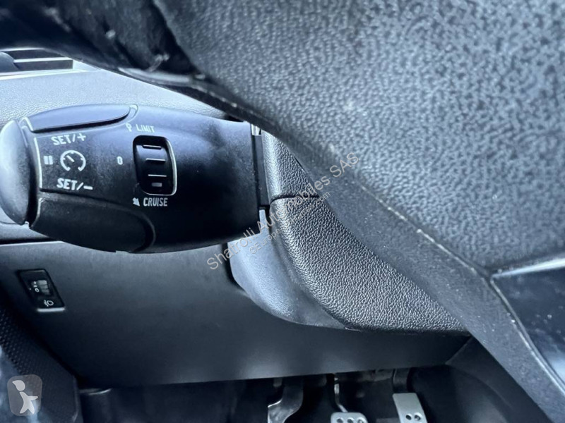 Peugeot 1.6 e-HDi 92ch 5cv Féline 1erMain 5Port...