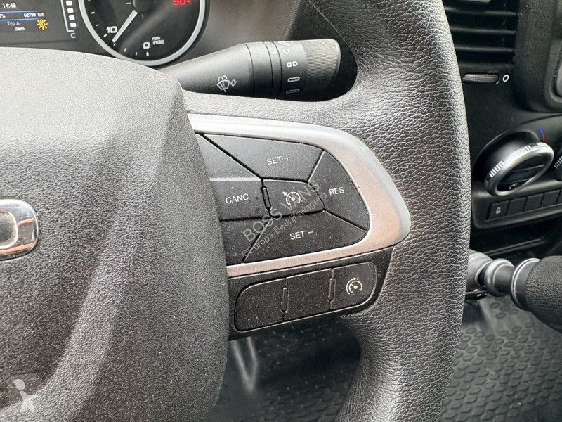 Véhicule utilitaire Iveco 35C16 3.0 160PK...