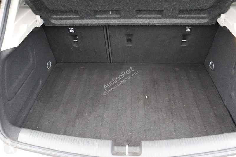 Véhicule utilitaire Opel