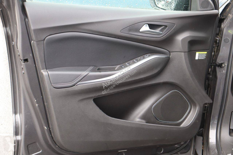 Véhicule utilitaire Opel