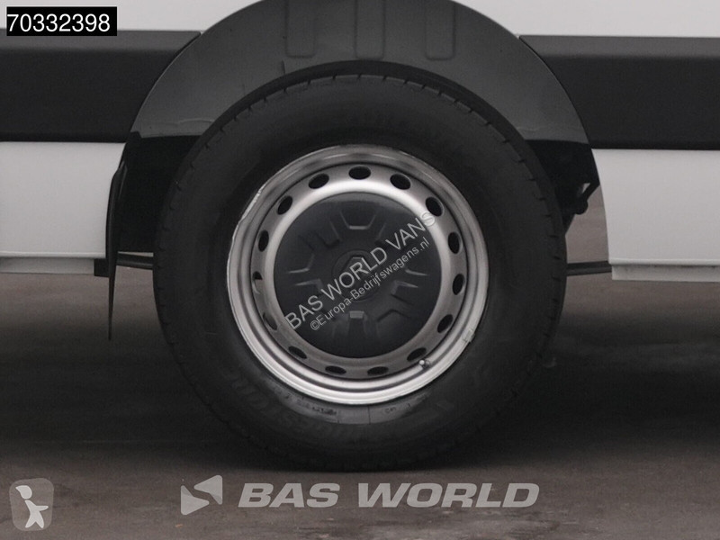Bedrijfswagen Renault L2H2 Trekhaak APK 02/2027...