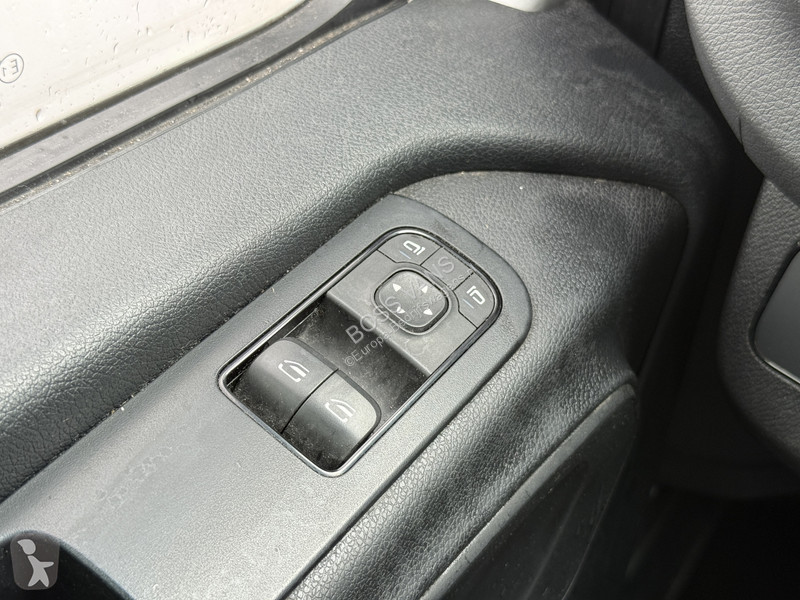 Mercedes 515 1.9 CDI 150PK Automaat Laadklep...