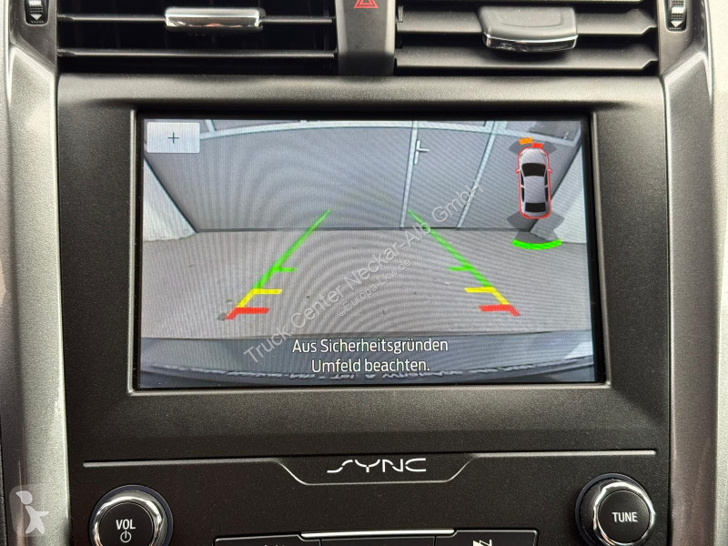 Véhicule utilitaire Ford Turnier Titanium 2.0...
