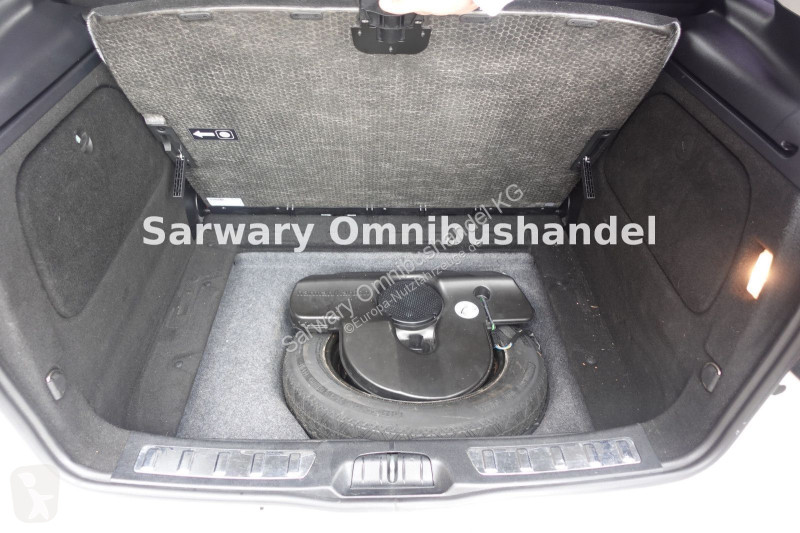 Véhicule utilitaire Mercedes B...