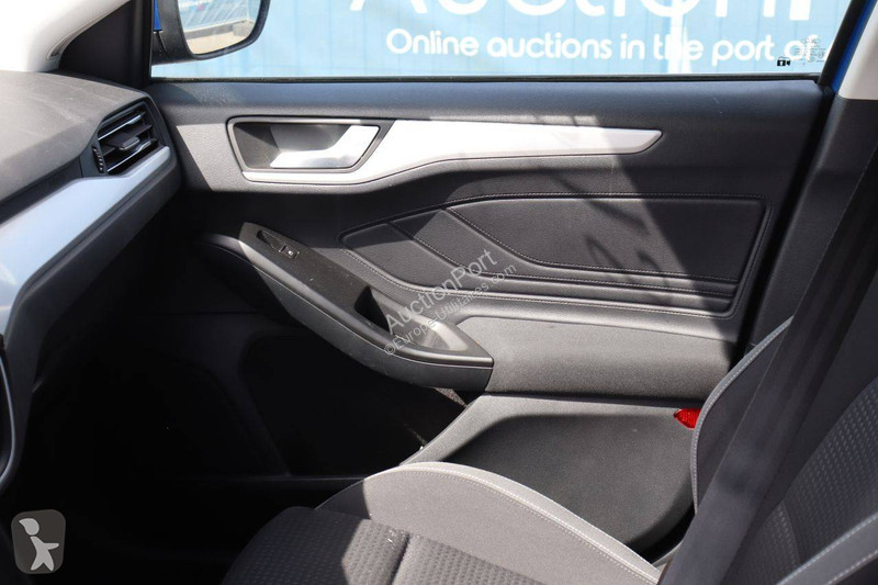 Véhicule utilitaire Ford