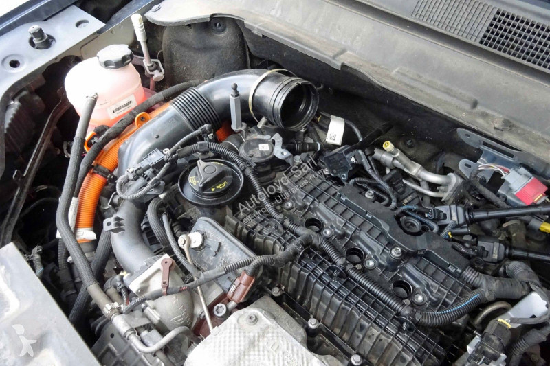 Véhicule utilitaire Jeep COMPASS 1,3 I 130 BVA...
